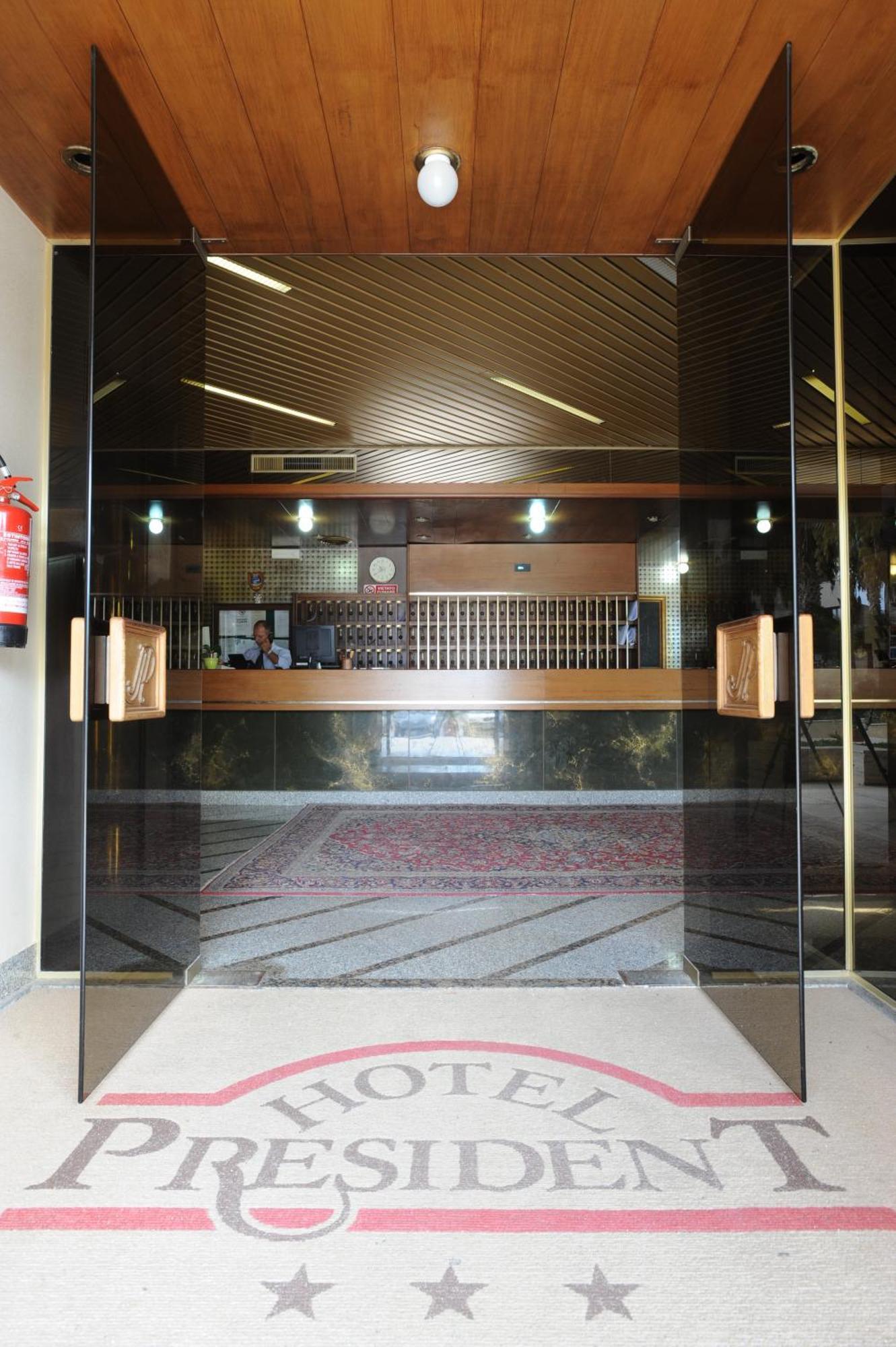 Hotel President Marsala Esterno foto