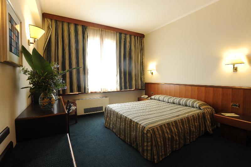 Hotel President Marsala Esterno foto